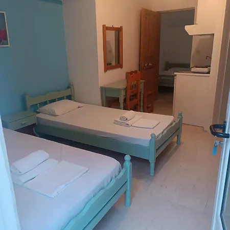 公寓 Nikos And Penthouse