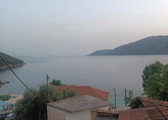 Nikos And Penthouse Lejlighed