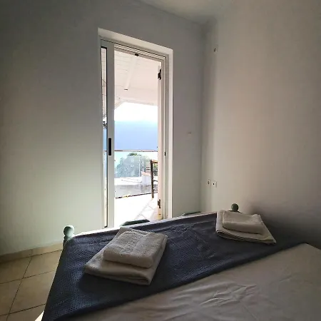 Nikos And Penthouse Апартаменты *