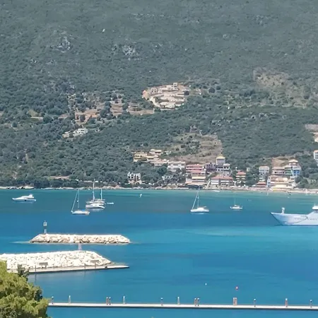 Nikos And Penthouse Апартаменты *