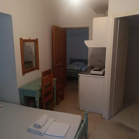 Nikos And Penthouse Апартаменты