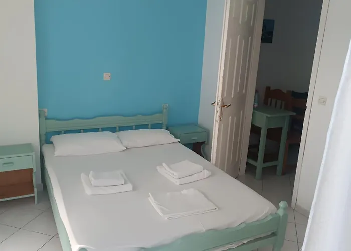 Nikos And Penthouse Apartamento *